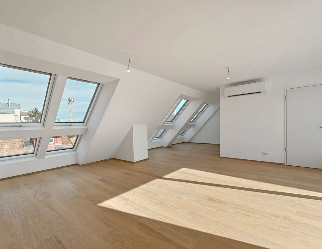 THE TEMPTATION - Große Maisonette Wohnung mit Terasse & Balkon - 4 Zimmer