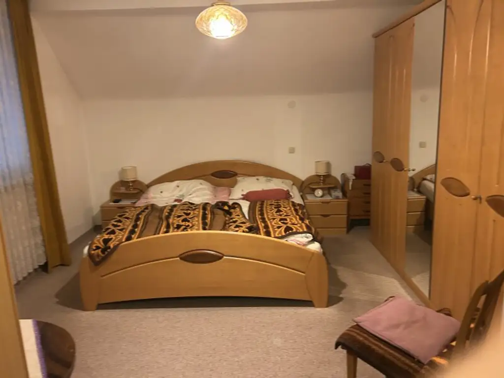 Alt aber saniertes Stadt Familienhaus – Ihr neues Zuhause für 349000 € mit Keller & Carport /  nähe medQuartier-Ärztehaus   BH & HAK Feldkirchen