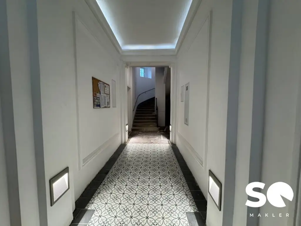#SQ - ERSTBEZUG: 2-ZIMMER-ALTBAUWOHNUNG MIT TERRASSE UND BALKON IN RUHELAGE!