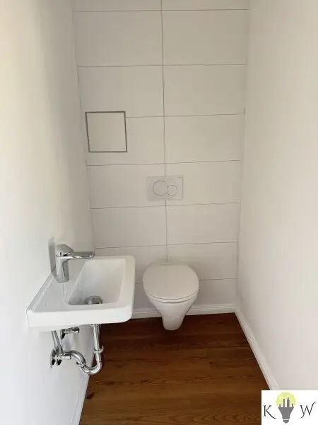 Charaktergeprägte Wohnung - Energieeffizient mit eigener PV-Anlage