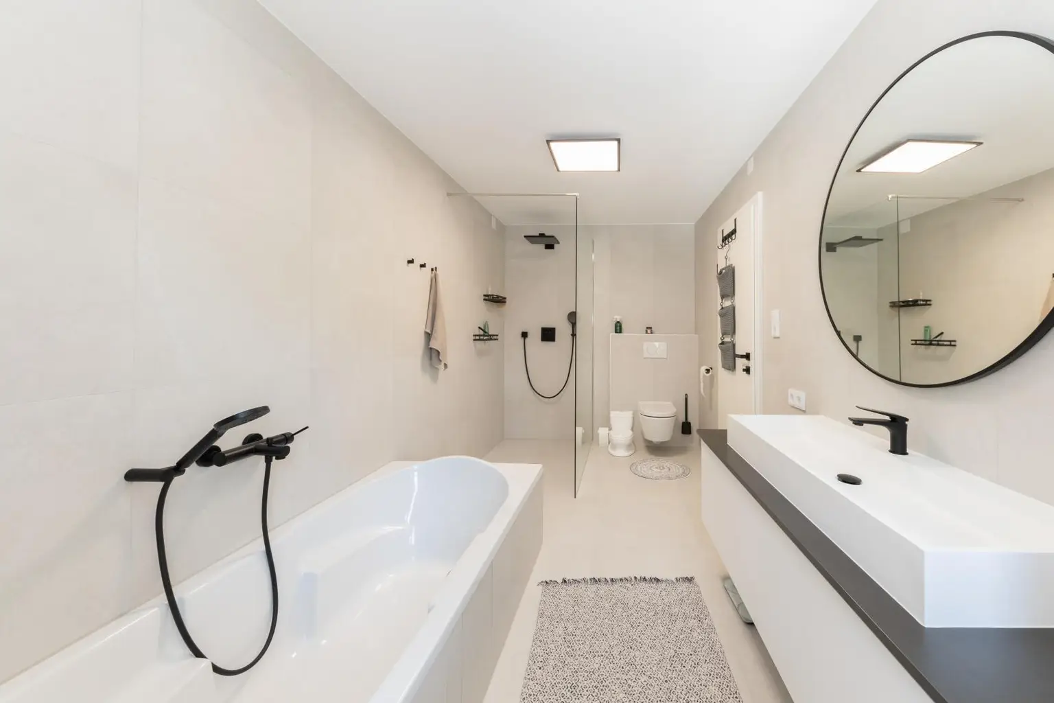 Badezimmer (1
