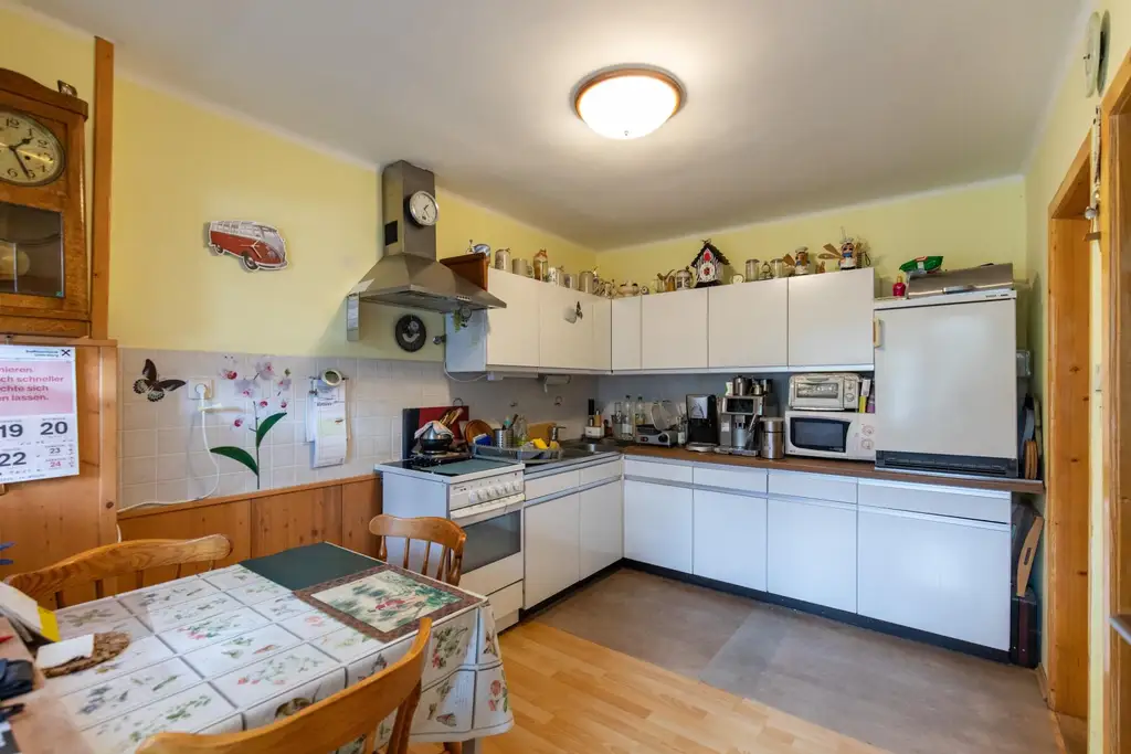 Platz für Ideen, Raum für Träume- Haus mit 2 Wohneinheiten und mit großem Garten in Gols