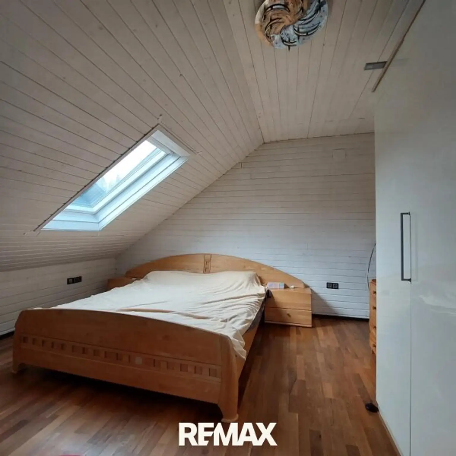 2. Wohneinheit Schlafzimmer