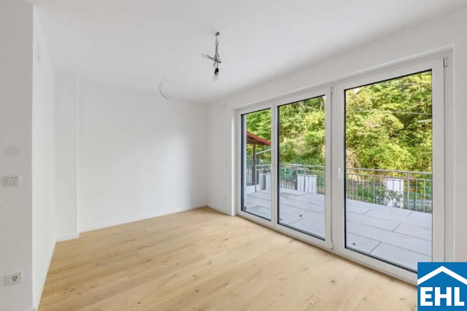 Bezugsfertig: Eigengrund mit Kleingartenwohnhaus! Ihr Paradies am Satzberg in unmittelbarer Nähe der Steinhofgründe!