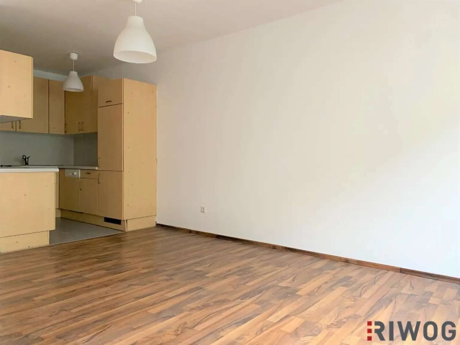 Nähe U3 Simmering - Ruhelage - Stellplatz optional - zwischen Lorystraße und Simmeringer Hauptstraße