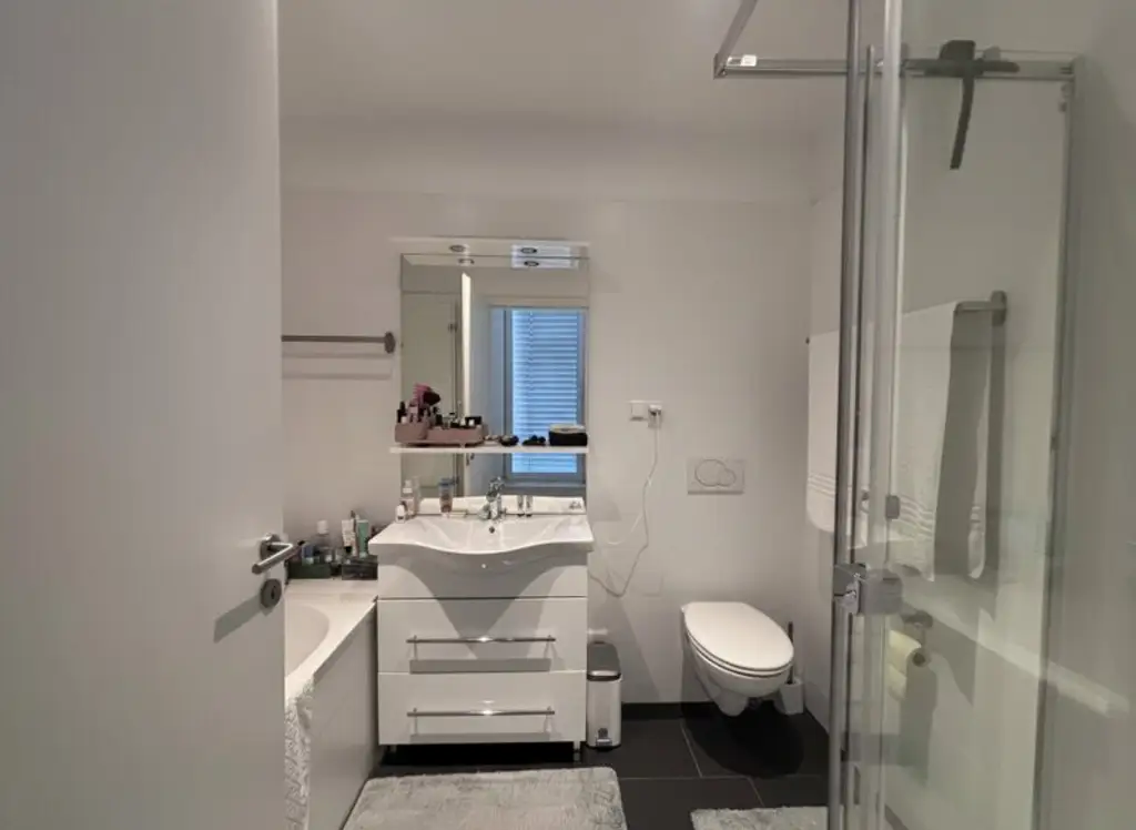 Dachterrassenwohnung ohne Dachschrägen – Erstklassige Lage nahe Börse und Rudolfsplatz