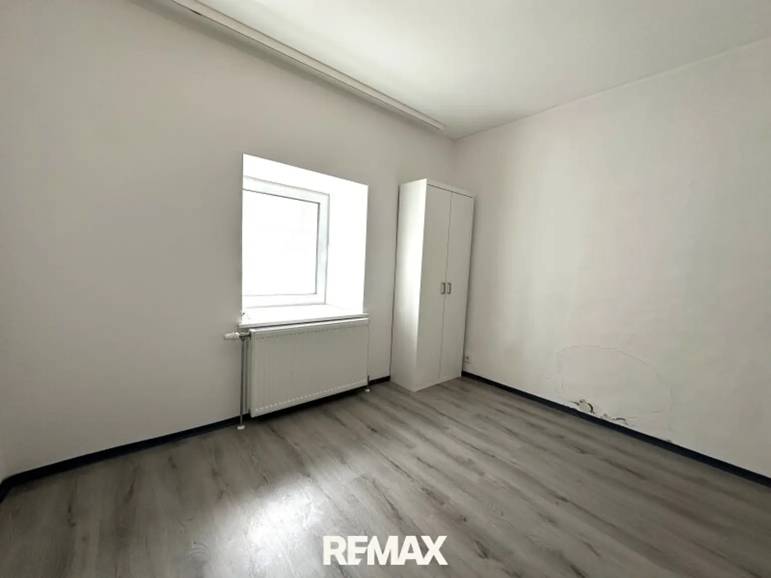 ***Mehrfamilienhaus mit Riesenpotential im Zentrum von Eisenerz***