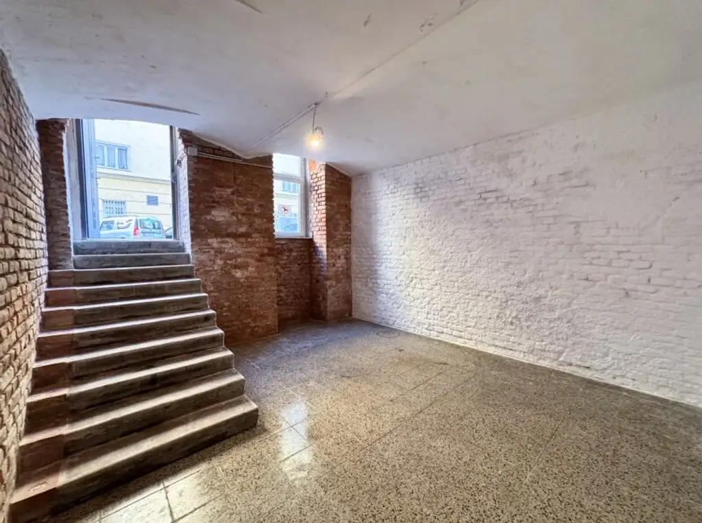 PROVISIONSFREI! Lager / Magazin mit 45 m2 Nutzfläche und Strassenzugang zu vermieten Nahe Erdbergstrasse / Schlachthausgasse!