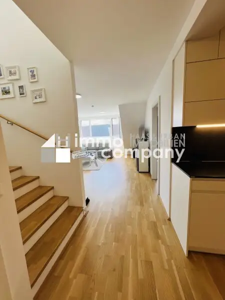 Exklusive Wohnung mit Terrasse + Stellplatz! 11. Bezirk.