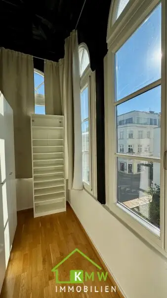 Nähe Landstraße: wunderschöne, sanierte Altbauwohnung im Zentrum