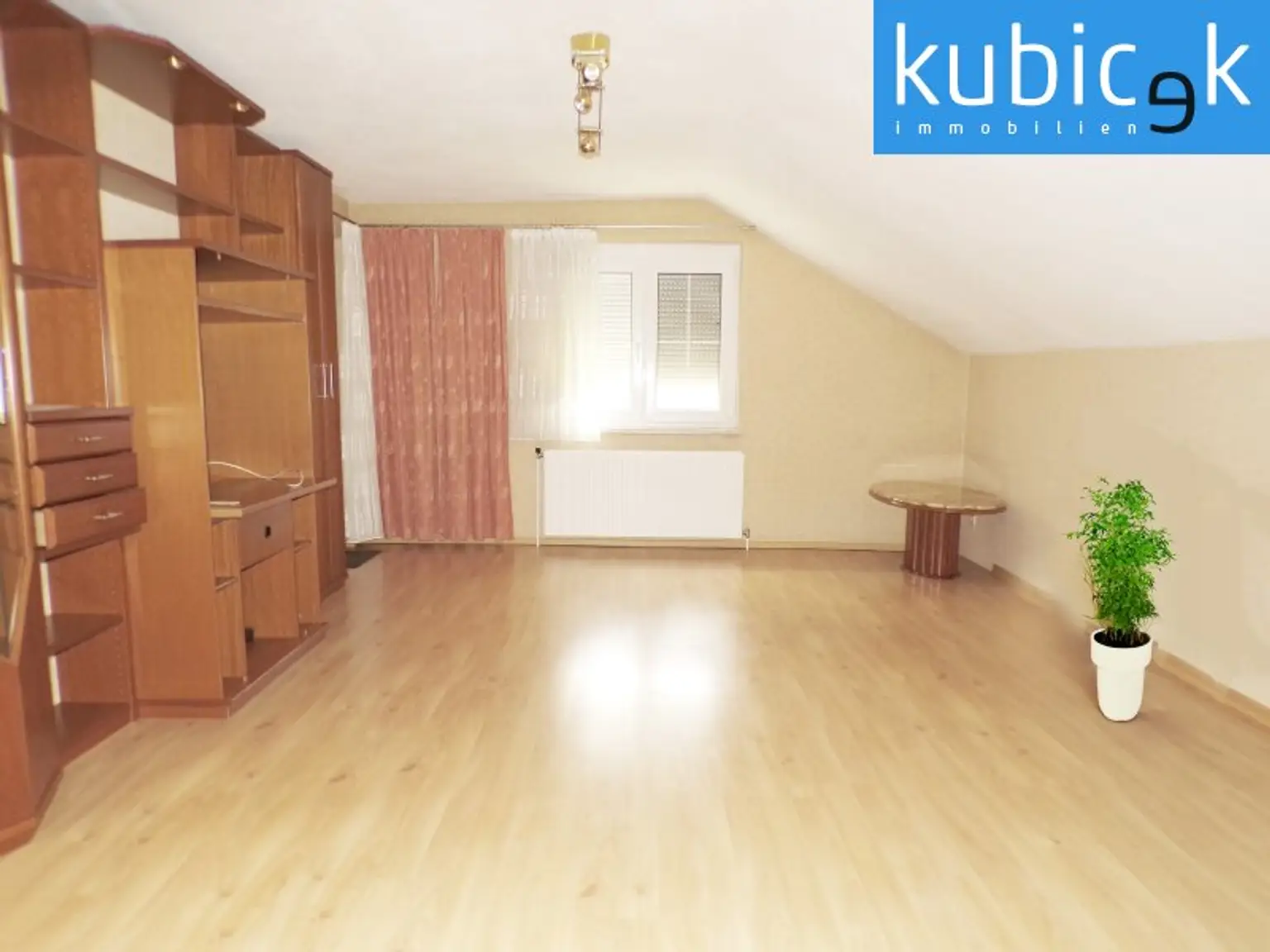 Zweifamilienhaus mit Top Anbindung & Citynähe