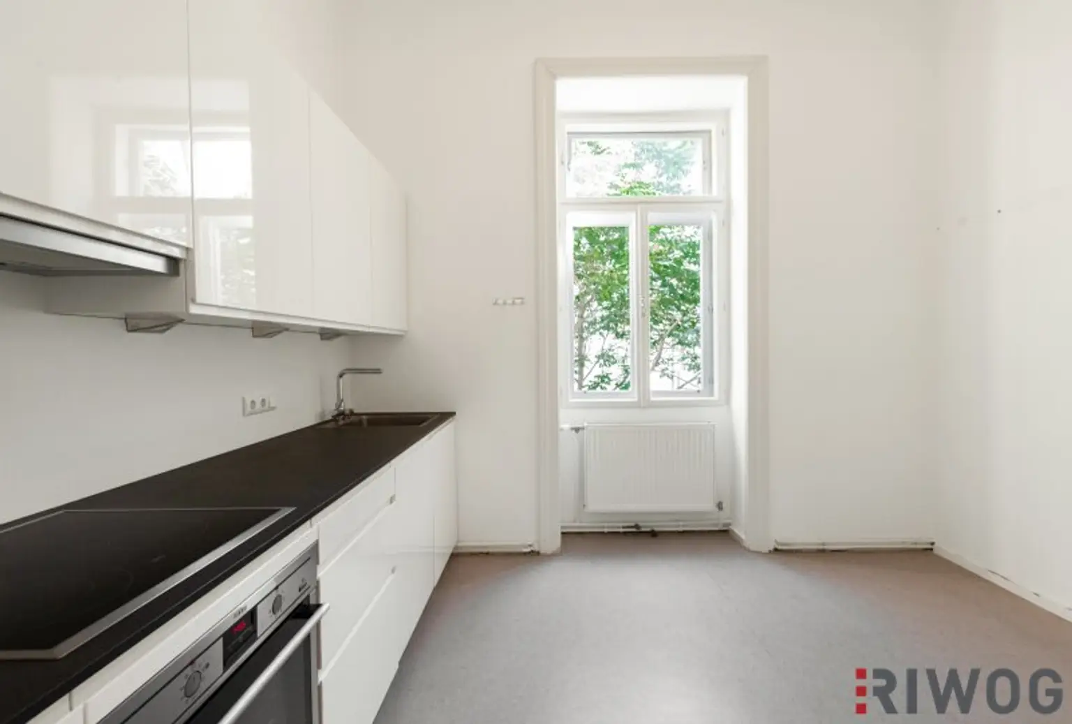 Klassische Stilaltbauwohnung mit Charme und Eleganz | Komplette Innenhoflage | 3. Etage | Nähe Donaukanal, Hundertwasserhaus, 1. Bezirk, Prater