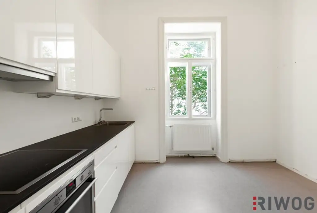 Klassische Stilaltbauwohnung mit Charme und Eleganz | Komplette Innenhoflage | 3. Etage | Nähe Donaukanal, Hundertwasserhaus, 1. Bezirk, Prater