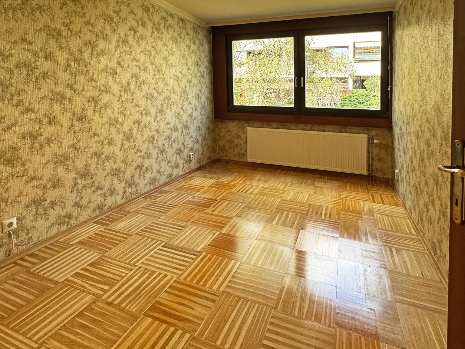 "Cooler Ausblick - Loggia und Stellplatz inklusive!"