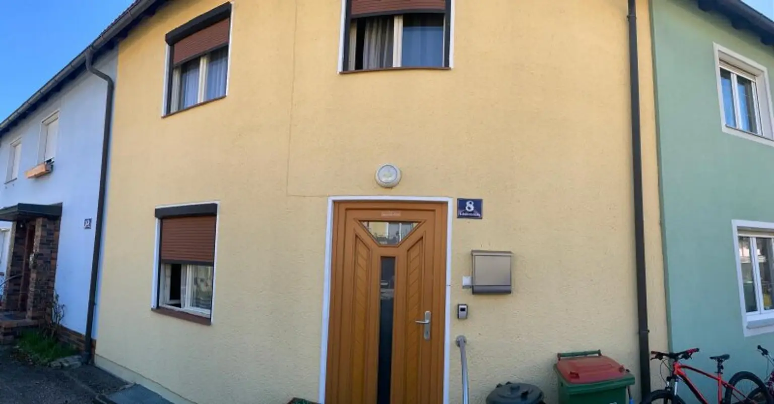 Reihenhaus - Stadt - St. Veit mit Grünfläche und Wintergarten in St Veit - Stadtnähe