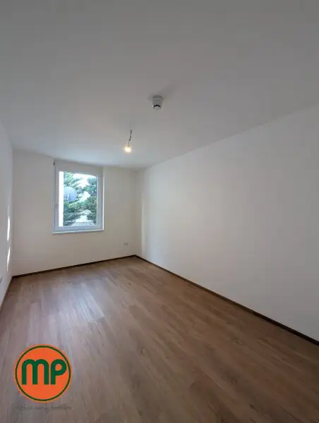 TERRASSE & ERSTBEZUG: Moderne 2-Zimmer-Wohnung