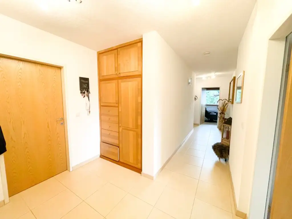 Familientraum 4-Zimmer-Wohnung in absoluter Ruhelage