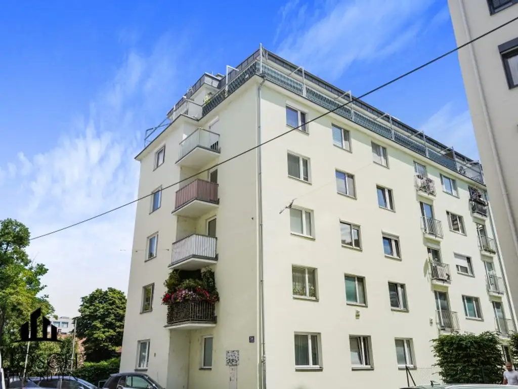 Helle, zentral begehbare 3-Zimmer-Wohnung mit Balkon in Toplage