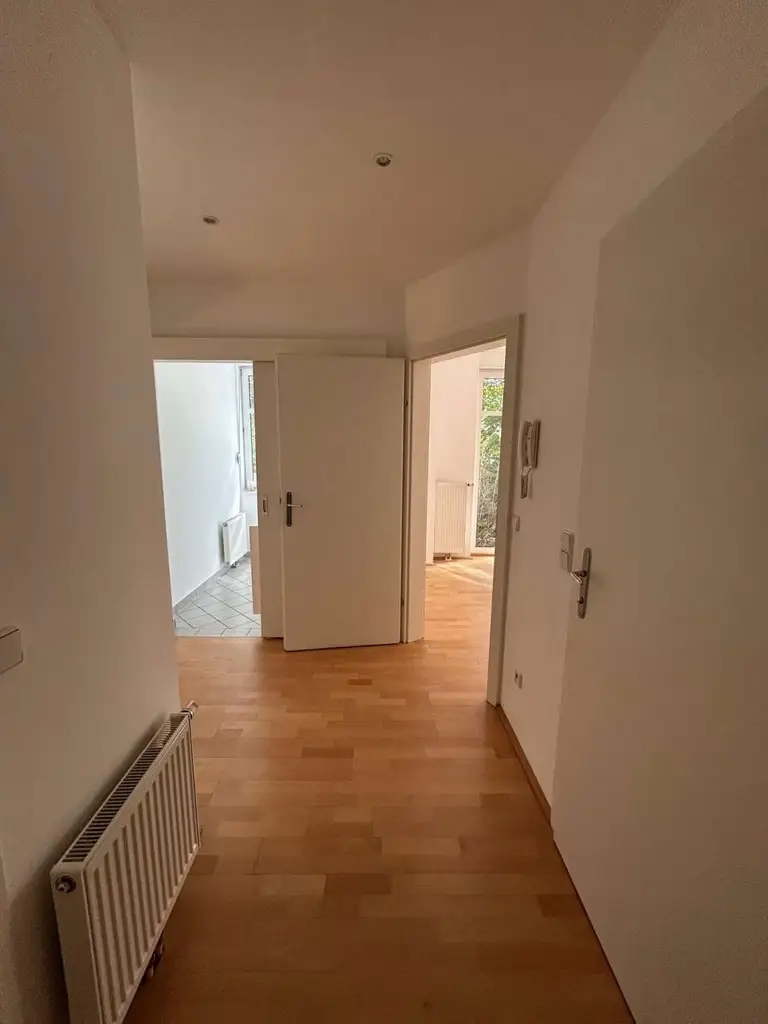 Herrliche 3-Zimmer-Gartenwohnung,  nahe Tiergarten Schönbrunn!