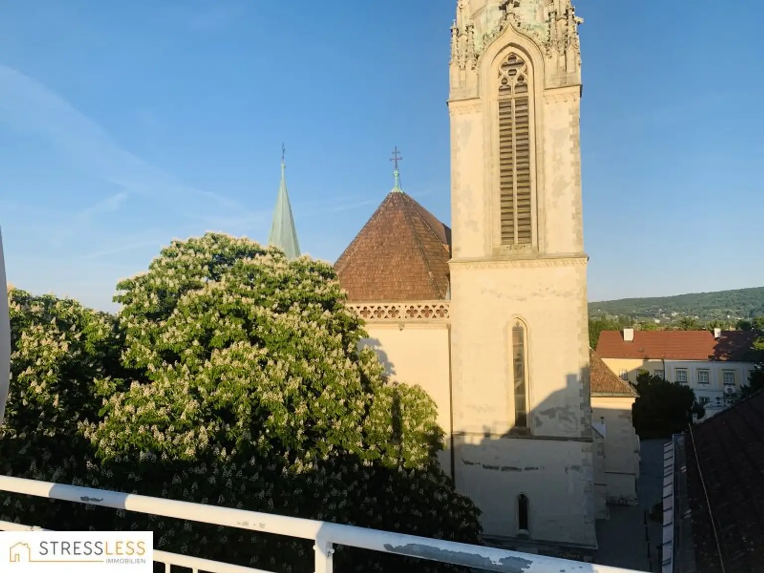 Exklusive 3-Zimmer Maisonette-Wohnung im Herzen von Korneuburg mit 2 Balkonen und imposanter Dachterrasse