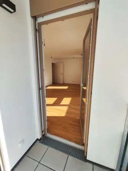 TOP NEUBAU 2-Zimmer-ERSTBEZUG mit Balkon im 1. OG in 1210 Wien! Top 1/5