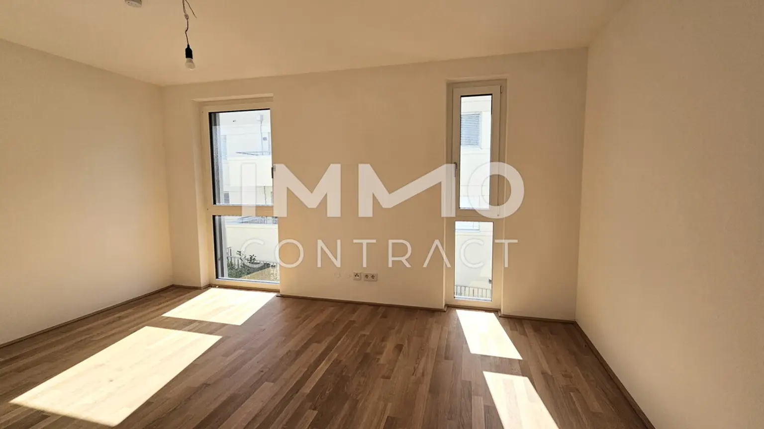 Lichtdurchflutete 2-Zimmer-Balkon-Wohnung im Erstbezug in traumhafter Anlage - provisionsfrei!