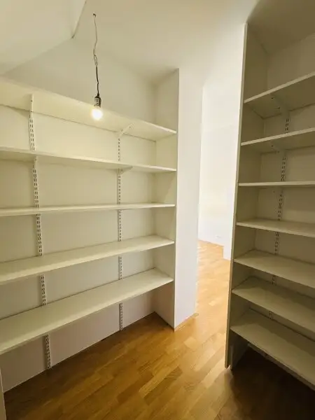 NEU! Wunderschöne Dachgeschoßwohnung mit 3 Zimmern plus großer Galerie!