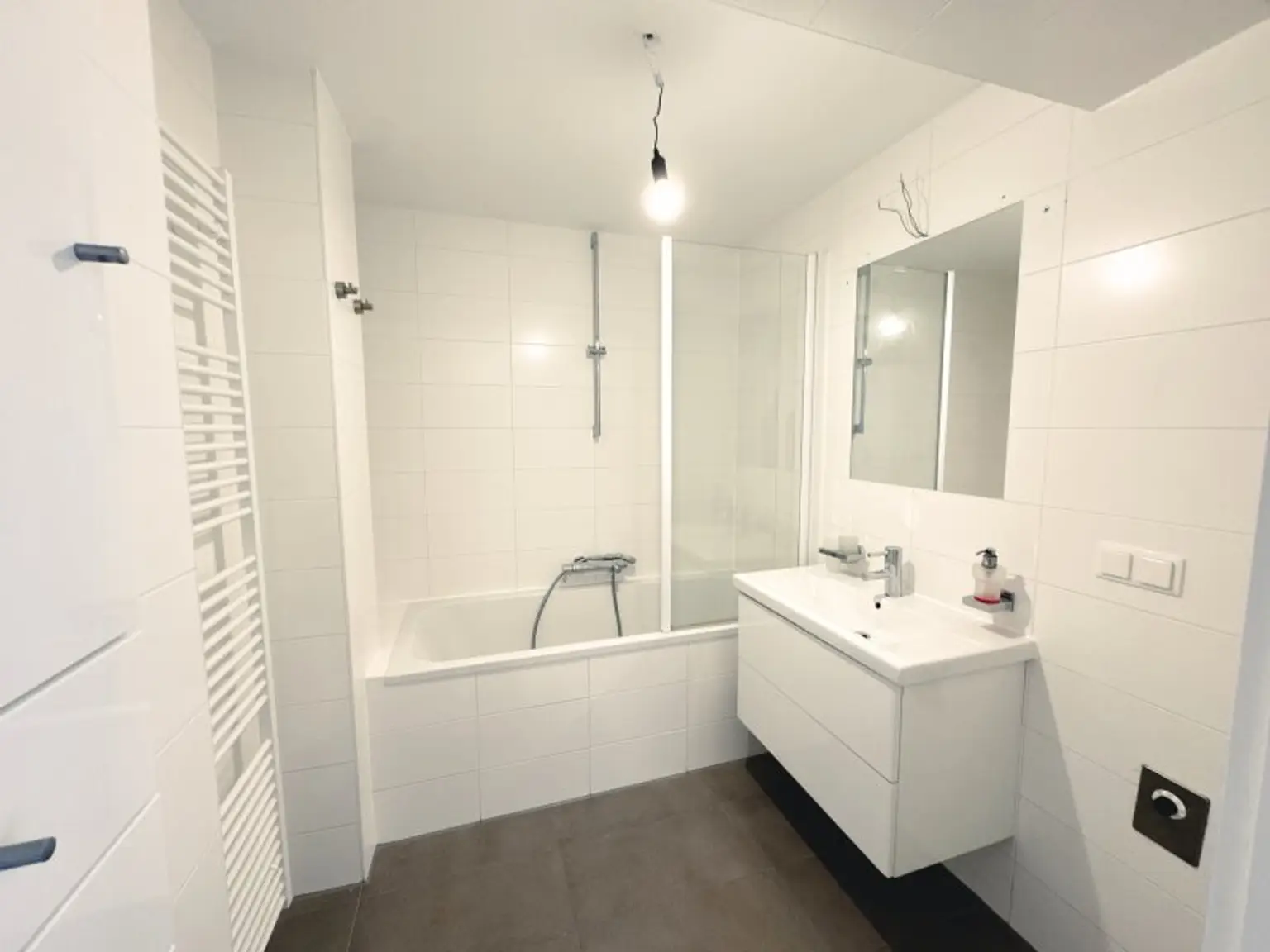 NEU! Wunderschöne Dachgeschoßwohnung mit 3 Zimmern plus großer Galerie!