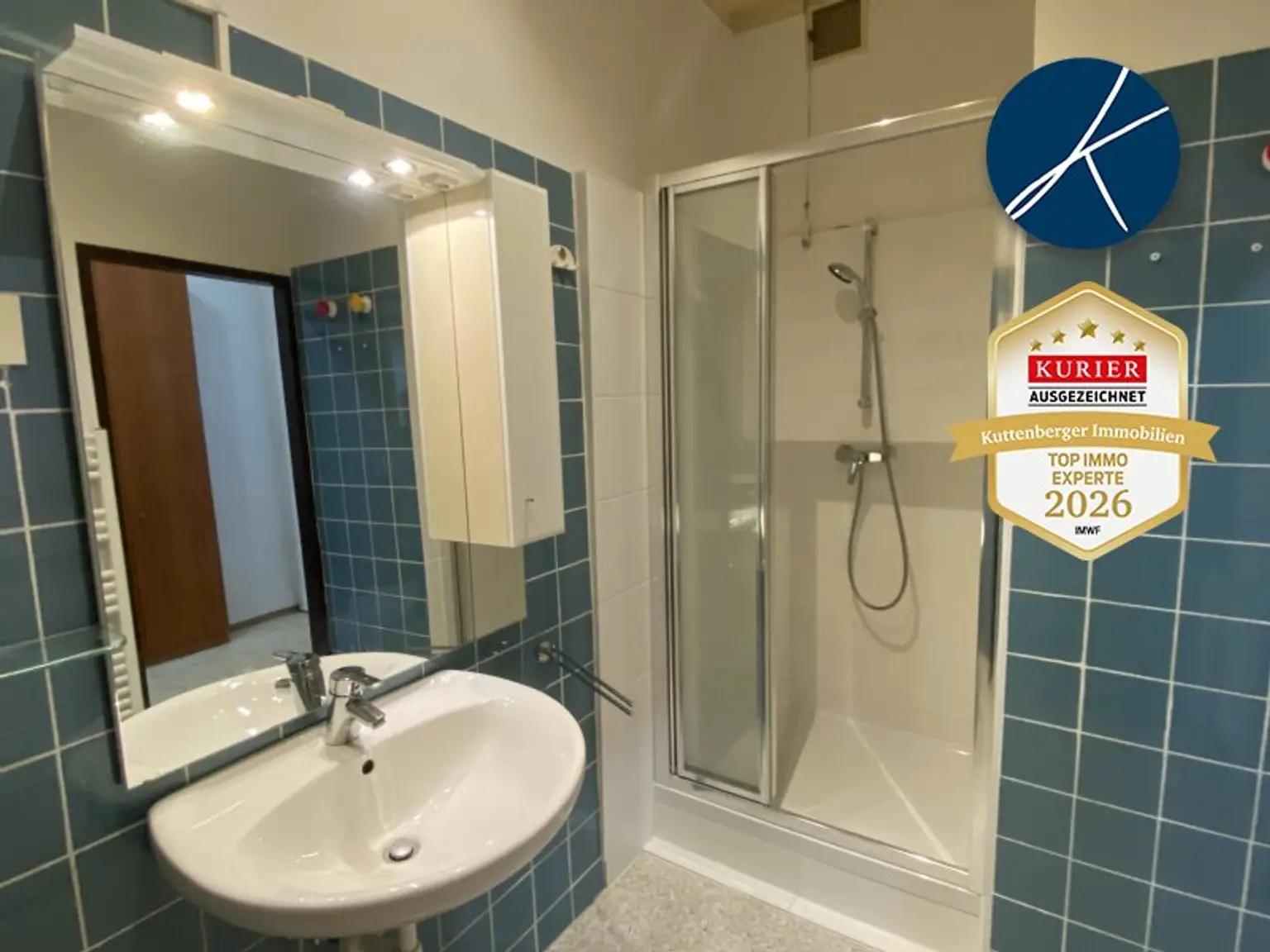 Bad mit Dusche + WM-Anschluss