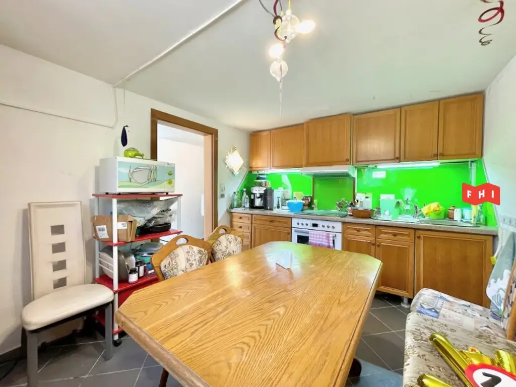 Erweiterbares 4 Zimmer Einfamilienhaus mit Garage, Pool & Gartenhaus