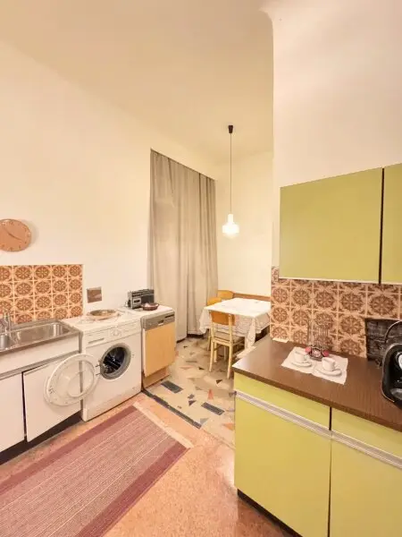 ++NEU++ Wohnungspaket! Seltene Gelegenheit: ZWEI nebeneinanderliegende Stilaltbauwohnungen nahe Park – unbefristet vermietet!  Prächtige Liegenschaft beim Ebner-Eschenbach-Park!