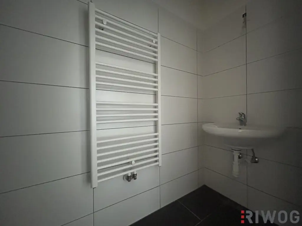 DG-Wohnung mit Balkon *** Nähe Quellenstraße und Matzleinsdorfer Platz *** zwischen Triester Straße und Laxenburger Straße