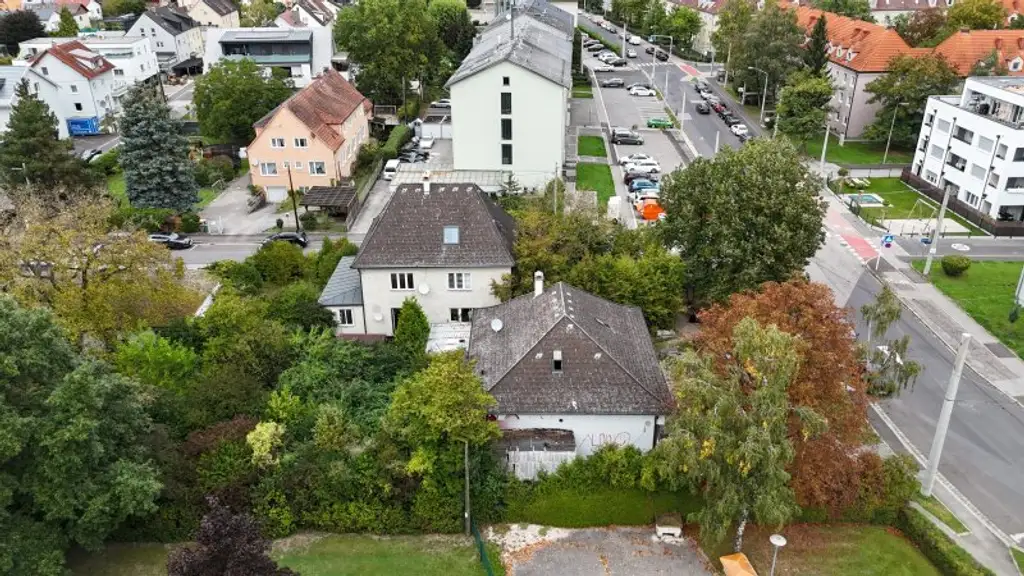 1.805 m² Freifläche um € 1,50/ m² in 4030 Linz zu vermieten
