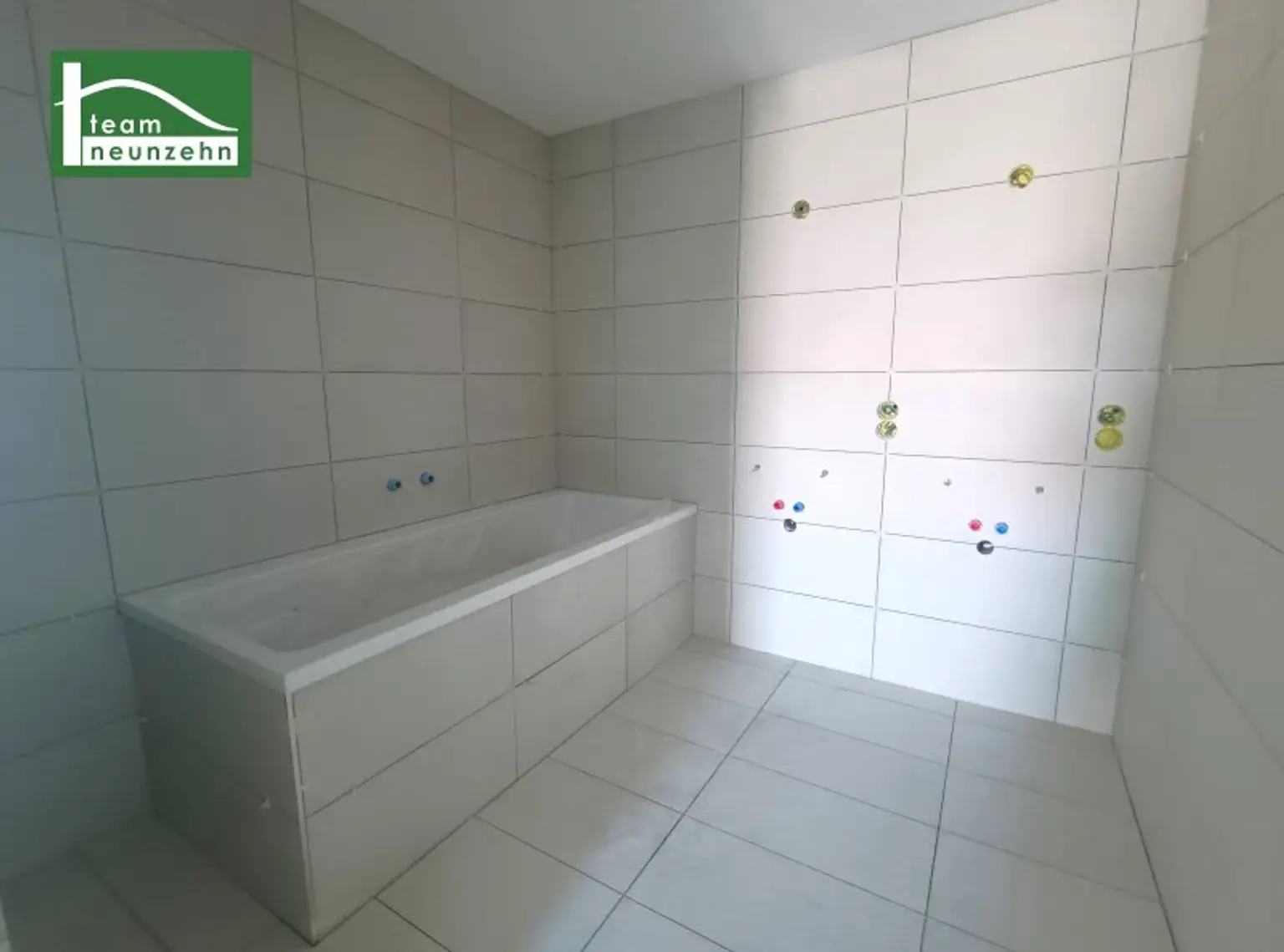 Tolle 4-Zimmer-Erstbezugswohnung mit 2 Bädern! Hochwertig, modern und stilvoll: FLORIANI – Quartier am Tullnerfeld