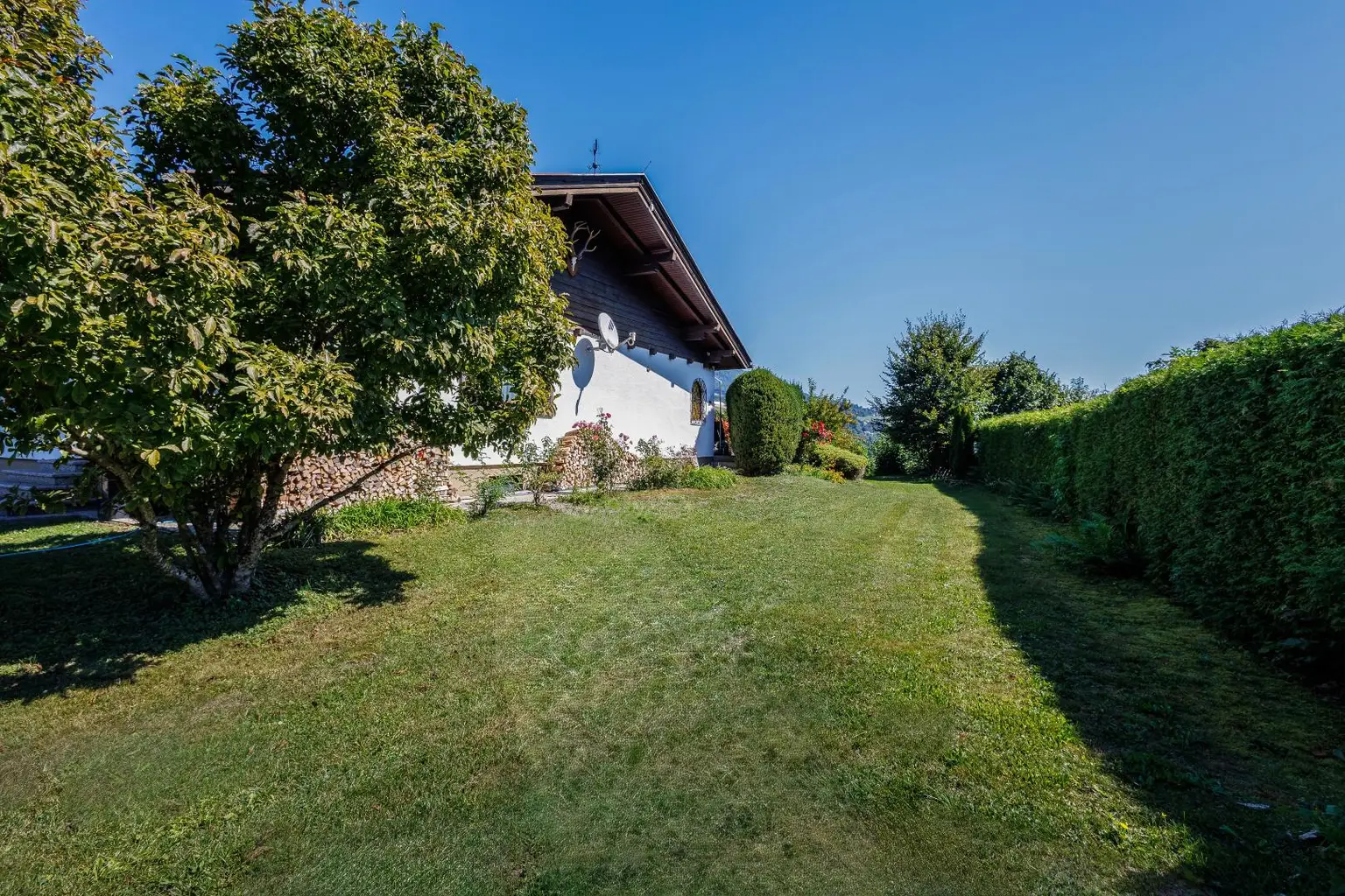Traumlage über der Drau – Haus in Dragositschach