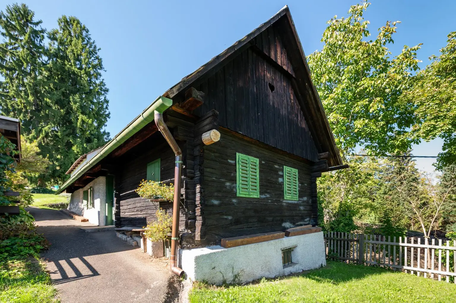Stilvolles Haus mit Geschichte, Ruhe und traumhafter Aussicht