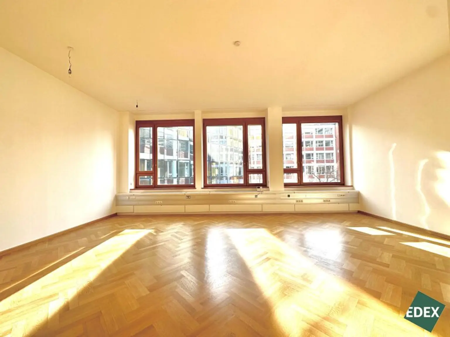 Top Büro in der Börse!