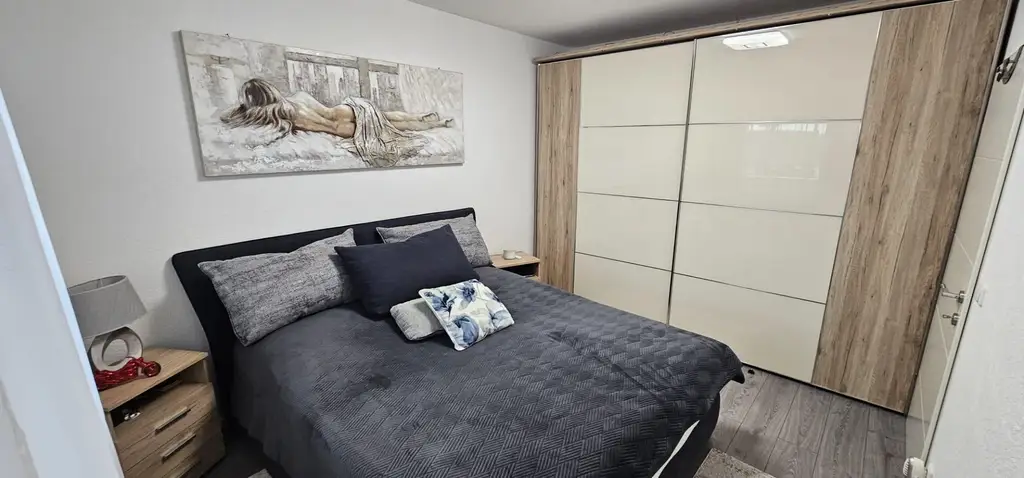 Tolle 3,5-Zimmer-Wohnung mit Loggia und TG-Platz zu verkaufen