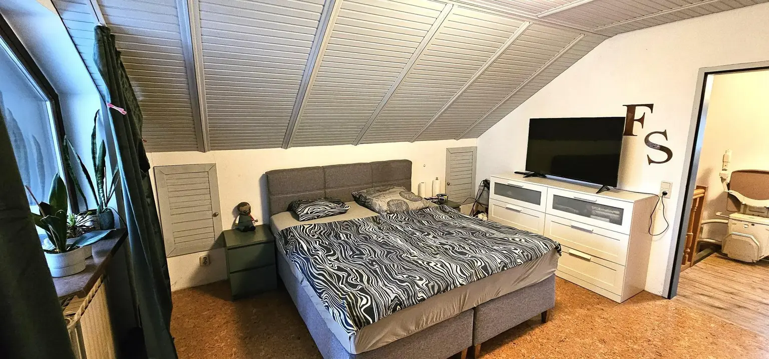 OG Schlafzimmer Top 2  2