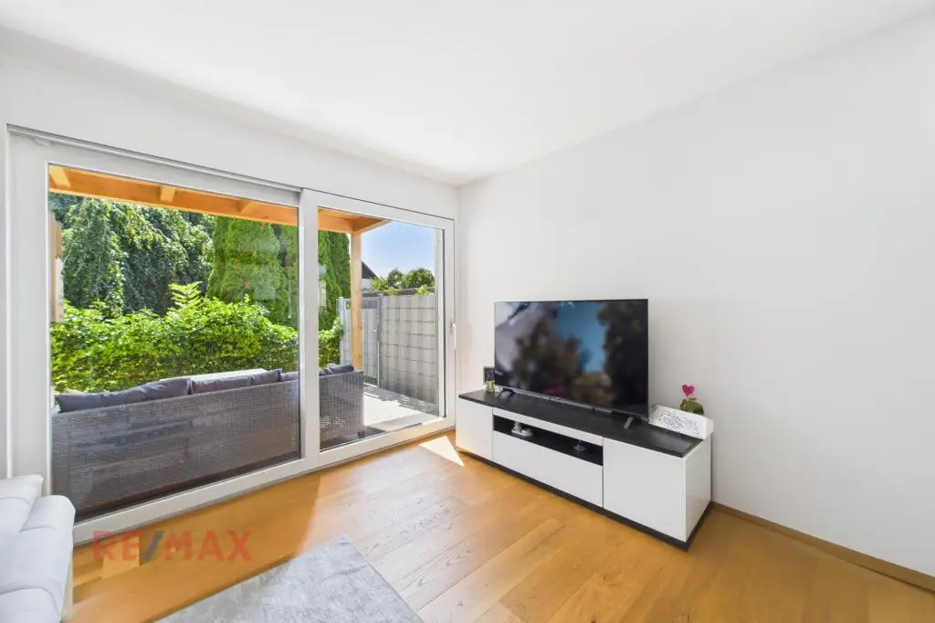 Moderne 2-Zimmer-Wohnung mit Terrasse, Garten und bester Anbindung