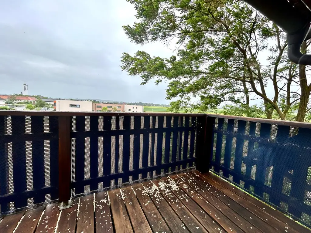 Maisonettewohnung inkl. Balkon und 2 PKW Abstellplätzen