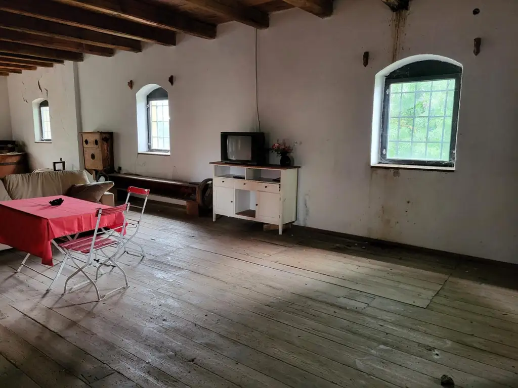 HISTORISCHE MÜHLE MIT EIGENER STROMVERSORGUNG IN SÜDUNGARN