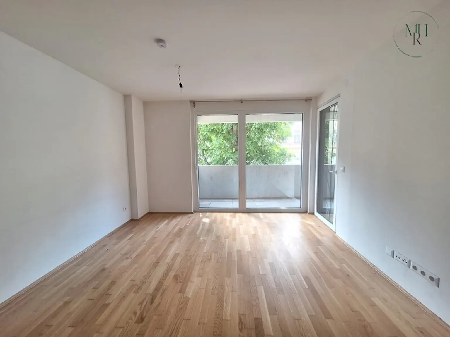 Ein Zuhause zum Wohlfühlen mit großzügigem Balkon direkt bei U3