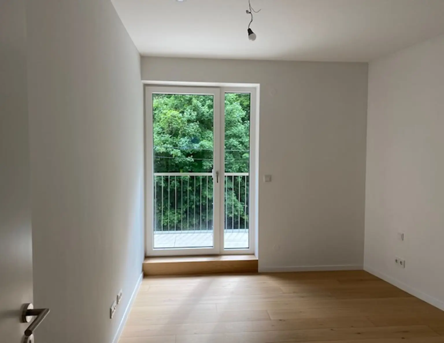 Moderne Architektenvilla in Top Lage
