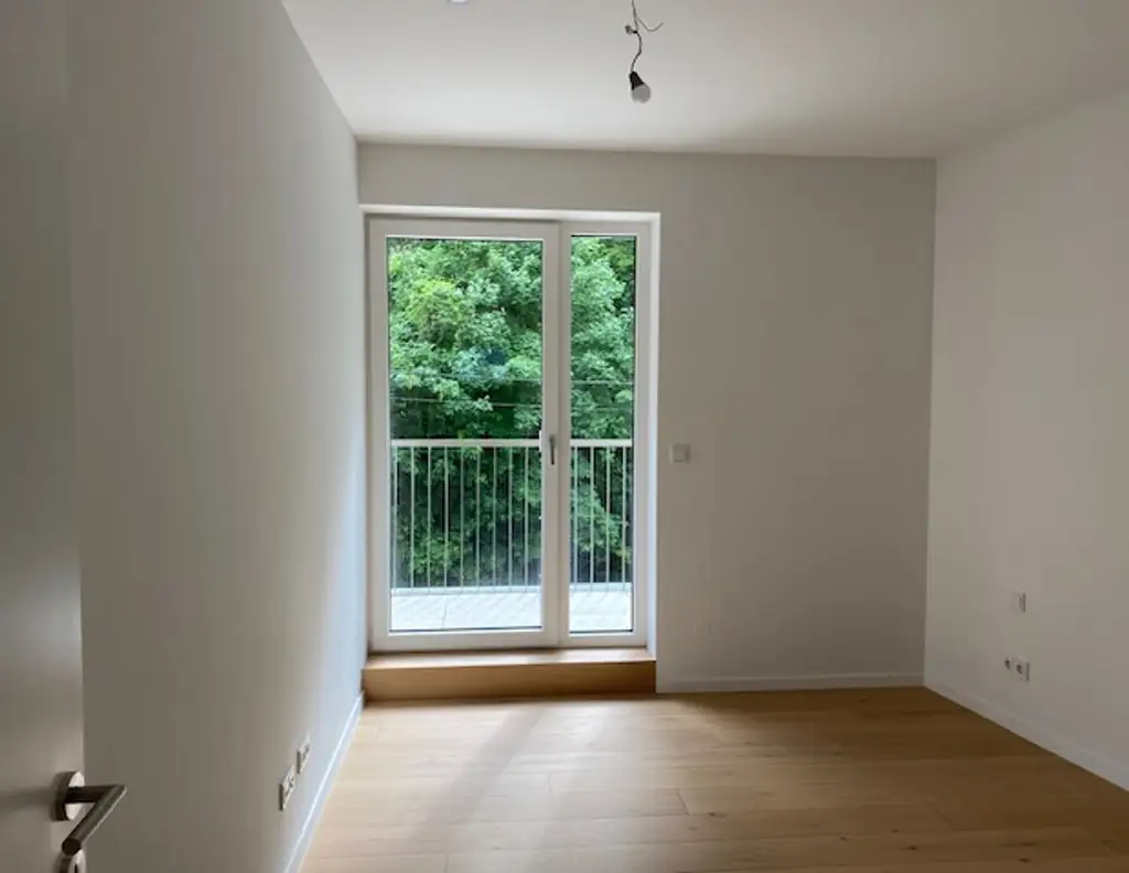 Moderne Architektenvilla in Top Lage