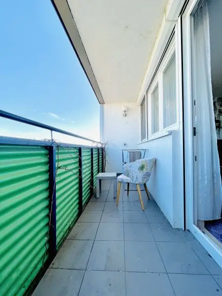 Toller Fernblick - 2 -Zimmer-Appartement im Süden von St. Pölten + Parkplatz