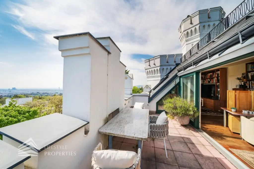 Luxuriöser 14- Zimmer Wohntraum mit Dachterrasse und Pool, Nähe Wilhelminenschloss