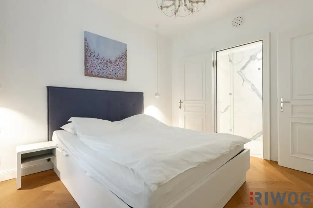 LUXUS-ALTBAUWOHNUNG am Börseplatz 1, 1010 Wien