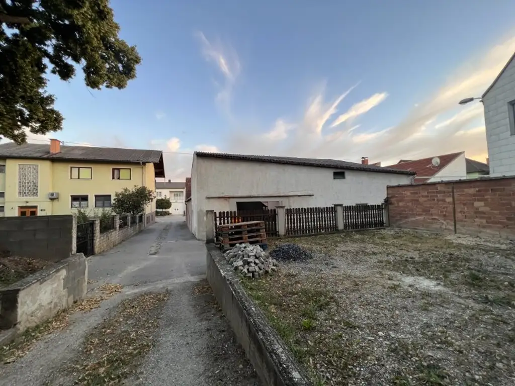 NOTVERKAUF !! Klein-Harras, renoviertes Multifunktionshaus, 30 Minuten von Wien Donaustadt