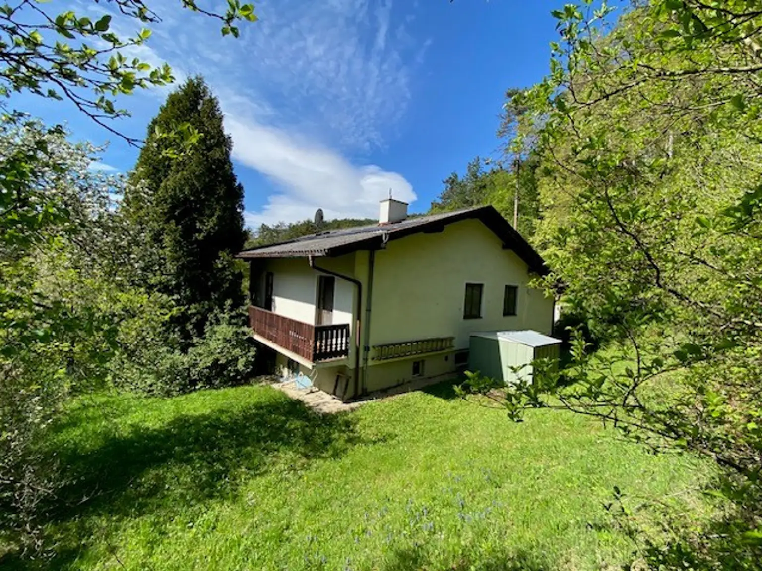 rückwärtige Ansicht